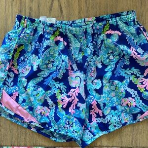 Lilly Pulitzer Luxletic shorts-size small